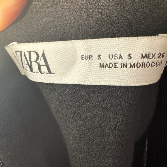 Zara Black Sleeveless Mini Dress Black - Picture 5 of 10